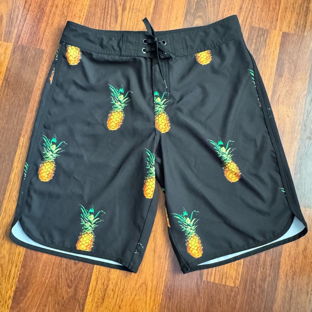 Mossimo Brand Black Pineapple Print Men's Swim Shorts